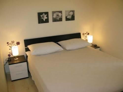 Apartment Lydia Bilan โวดีเซ ภายนอก รูปภาพ